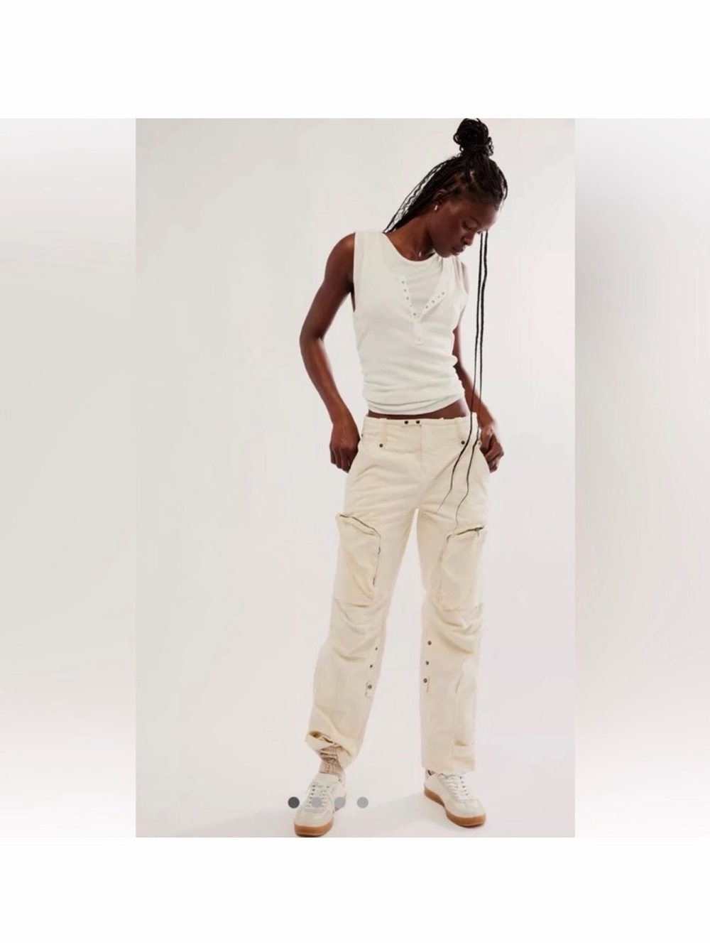 We The Free NWT Cream Cargo Pants